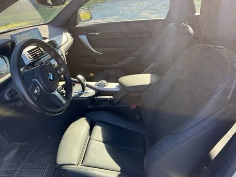 Used 2020 BMW 230i Coupe w/ M Sport Package RWD image 6