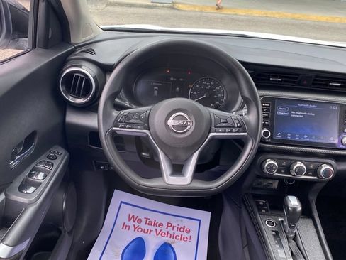 Used 2023 Nissan Kicks SV FWD image 10