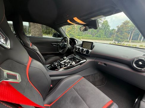 Used 2016 Mercedes-Benz AMG GT S image 3