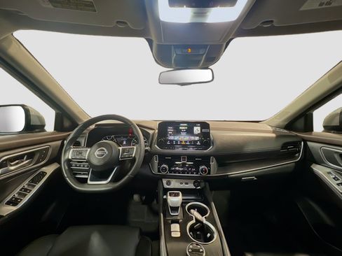 Used 2021 Nissan Rogue SL w/ Premium Package AWD/4WD image 17