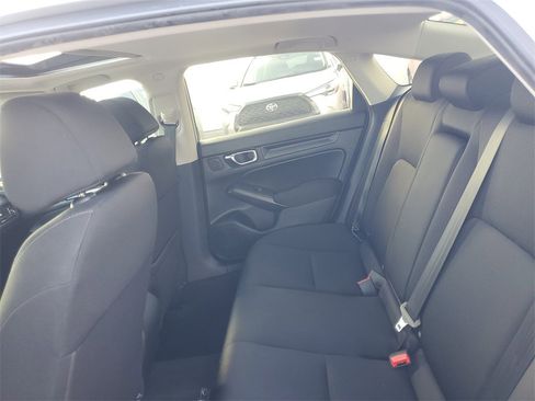 Used 2022 Honda Civic EX image 10