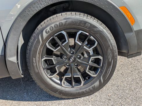 Used 2023 Hyundai Santa Cruz SEL w/ Activity Package image 11