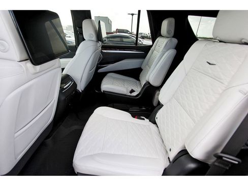 New 2025 Cadillac Escalade Sport Platinum w/ LPO, ONYX Package image 7