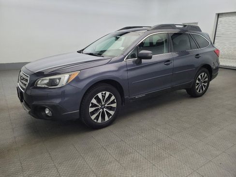 Used 2016 Subaru Outback 2.5i Limited image 2