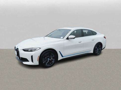 Used 2024 BMW i4 eDrive35 w/ Convenience Package RWD image 4