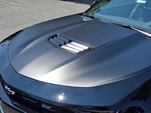 Used 2023 Chevrolet Camaro SS RWD image 12