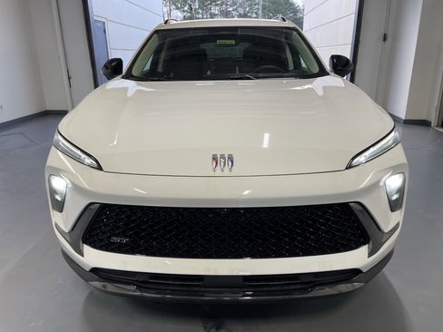 New 2026 Buick Envision Sport Touring image 2