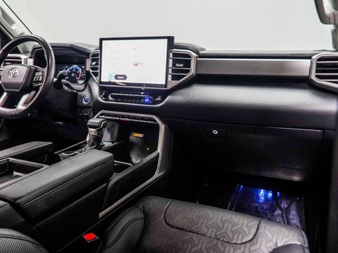 Used 2024 Toyota Tundra Limited image 17