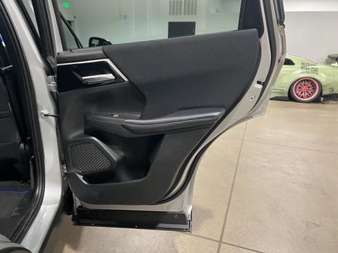 Used 2025 Mitsubishi Outlander ES AWD/4WD image 35