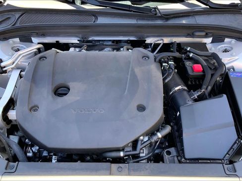 Used 2024 Volvo S90 B6 Ultimate w/ Protection Package Premier AWD/4WD image 32