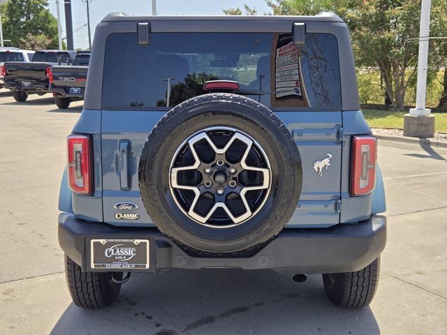 Used 2023 Ford Bronco Outer Banks AWD/4WD image 5
