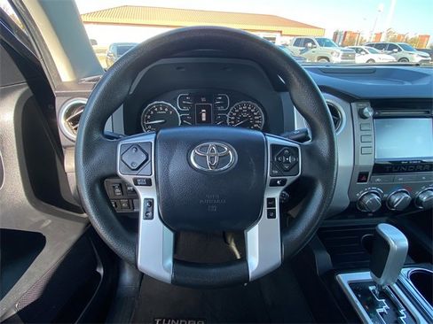 Used 2019 Toyota Tundra SR5 w/ SR5 Convenience Package image 22