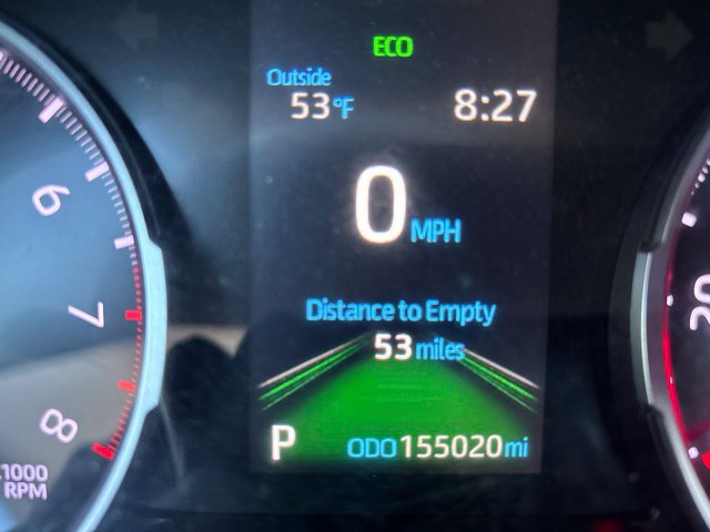 Used 2021 Toyota RAV4 LE FWD image 10