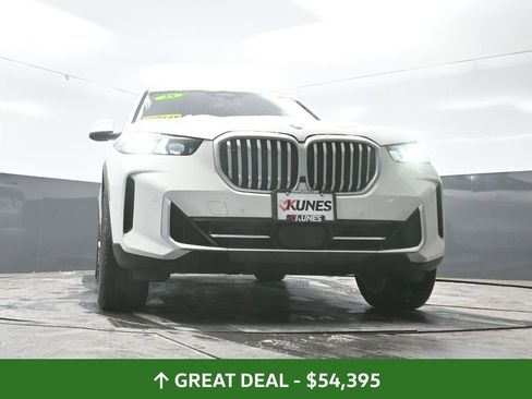 Used 2025 BMW X5 xDrive50e image 49