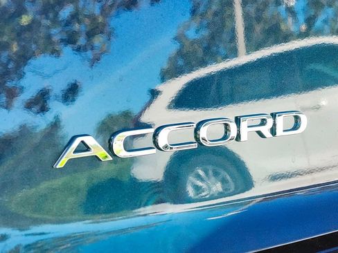 New 2025 Honda Accord SE image 11