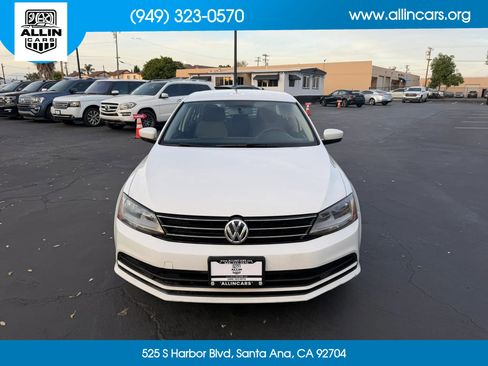 Used 2017 Volkswagen Jetta S FWD image 2