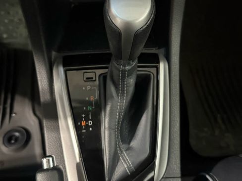 Used 2015 Toyota Corolla S image 24