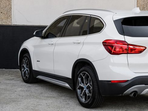 Used 2018 BMW X1 xDrive28i AWD/4WD image 12
