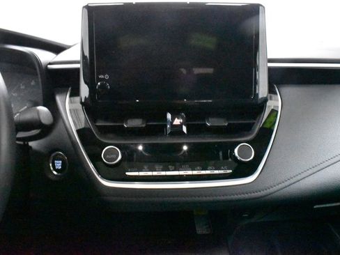 Used 2024 Toyota Corolla SE image 22