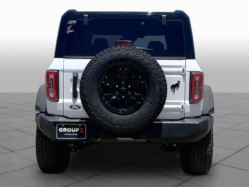 New 2026 Ford Bronco Outer Banks w/ Sasquatch Package AWD/4WD image 4