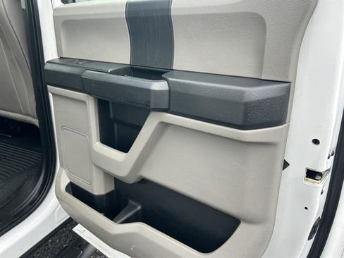 Used 2018 Ford F550 2WD Crew Cab Super Duty image 20