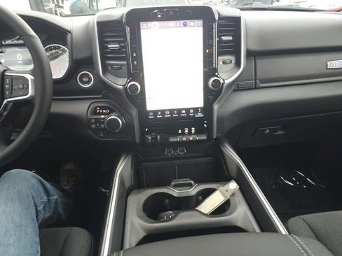 New 2026 RAM 1500 Big Horn AWD/4WD image 25