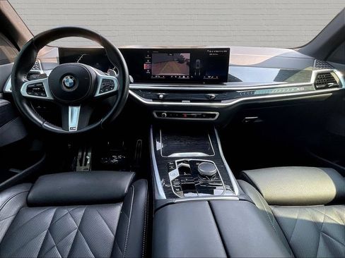 Used 2024 BMW X5 xDrive40i w/ M Sport Package AWD/4WD image 7