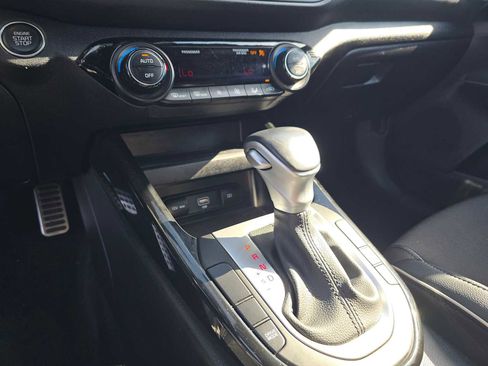 Used 2024 Kia Forte GT-Line w/ GT-Line Premium Package image 34