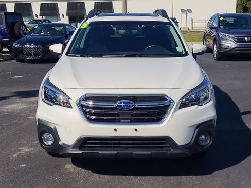 Used 2018 Subaru Outback 2.5i Premium image 8