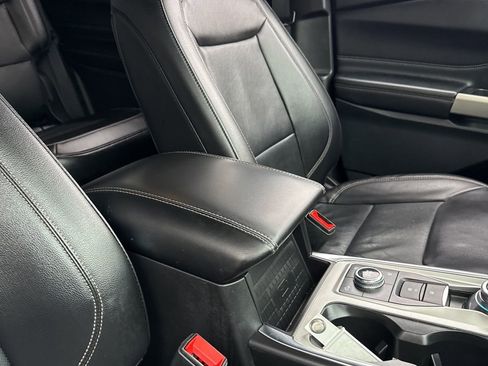 Used 2023 Ford Explorer Limited w/ Equipment Group 301A image 26