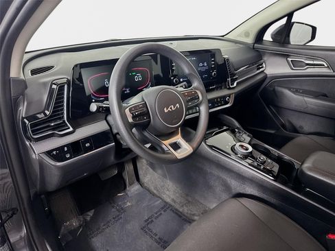 Certified 2023 Kia Sportage LX FWD image 9