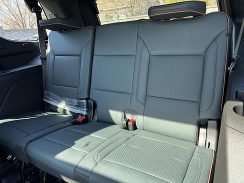 New 2026 GMC Yukon AT4 w/ AT4 Premium Plus Package image 13