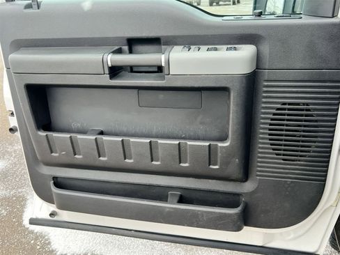 Used 2016 Ford F350 Lariat w/ Lariat Ultimate Package image 29