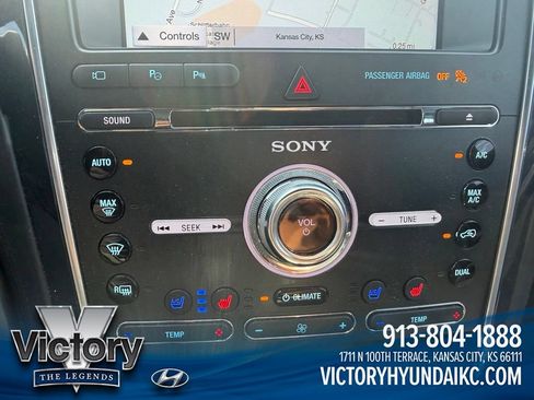 Used 2018 Ford Explorer Platinum AWD/4WD image 30