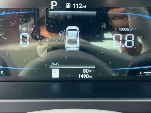 Certified 2025 Hyundai Elantra Sport FWD image 24