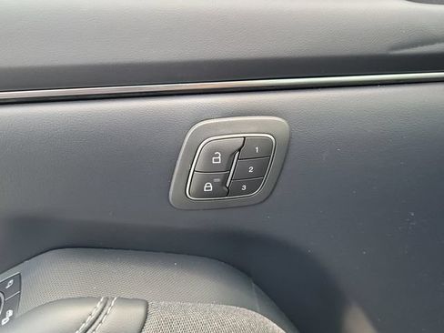 Used 2024 Ford Mustang Mach-E Premium RWD image 17