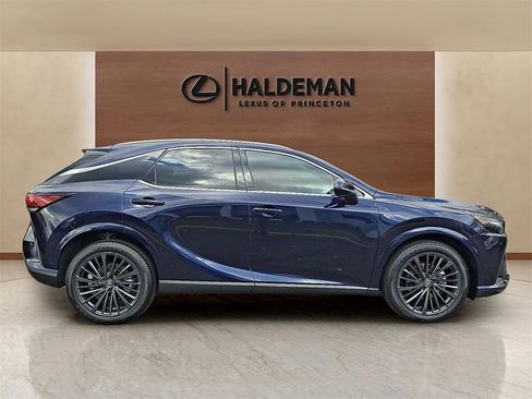 Used 2025 Lexus RX 350 Premium image 7