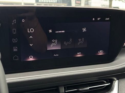 New 2026 Buick Envista Preferred w/ Convenience I Package FWD image 22