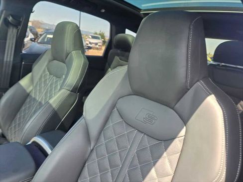 Used 2025 Audi SQ7 Premium Plus AWD/4WD image 26