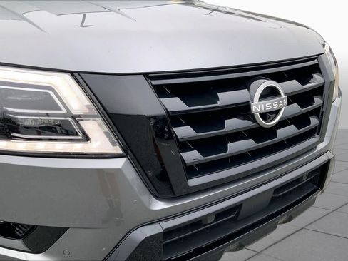 Used 2022 Nissan Armada SL w/ Midnight Edition Package RWD image 29
