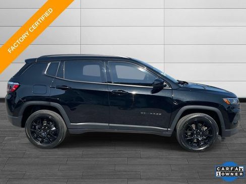 Certified 2023 Jeep Compass Latitude AWD/4WD image 3