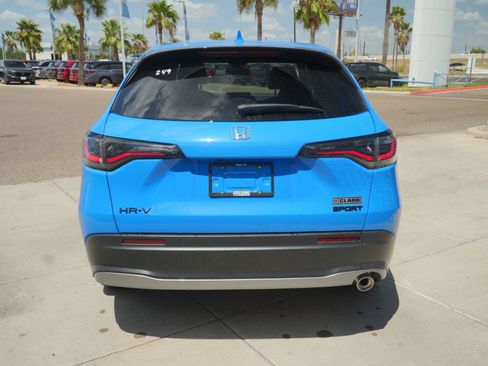 New 2027 Honda HR-V Sport image 6