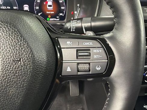 Used 2025 Honda Accord Touring image 28