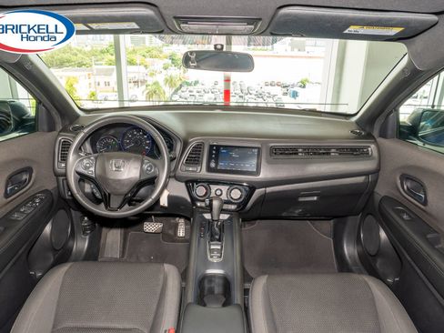 Certified 2021 Honda HR-V Sport image 18