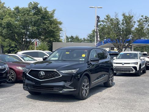 Used 2024 Acura MDX SH-AWD w/ Technology Package image 2