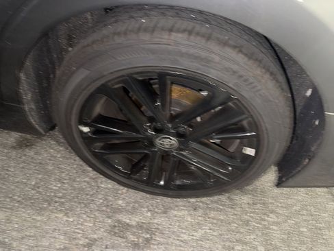 Used 2025 Toyota Camry SE image 14