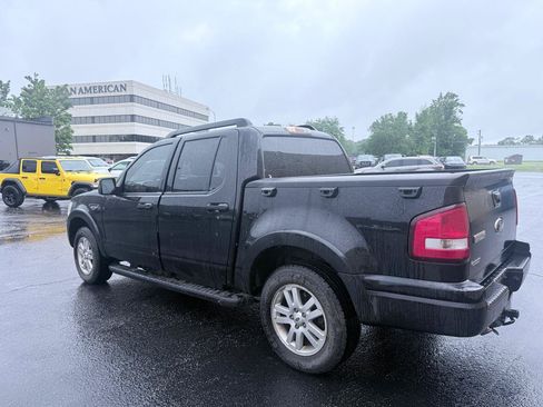 Used 2007 Ford Explorer Sport Trac XLT RWD image 4