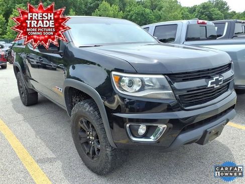 Used 2020 Chevrolet Colorado Z71 w/ Z71 Midnight Edition AWD/4WD image 3
