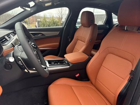 New 2024 Jaguar XF R-Dynamic SE image 10