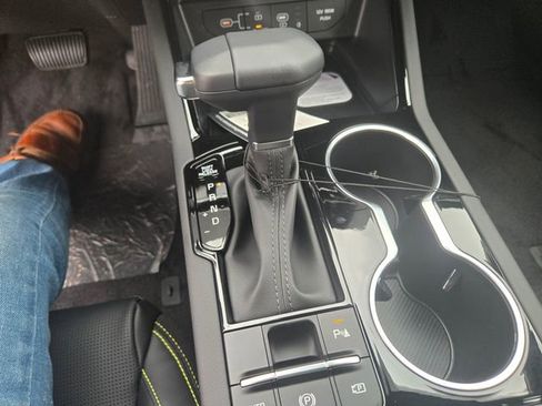 New 2026 Kia K5 GT FWD image 10